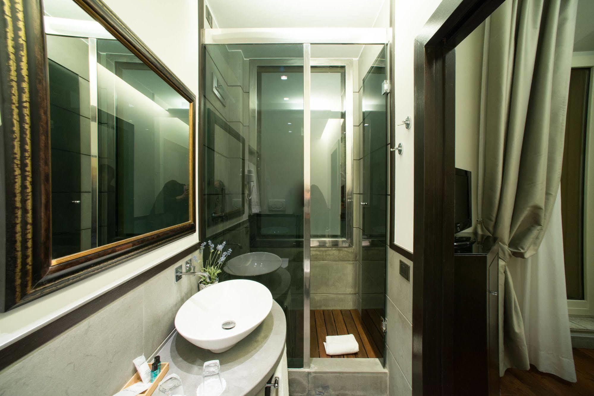 Le Stanze Di Federica Hotel Rome Luaran gambar